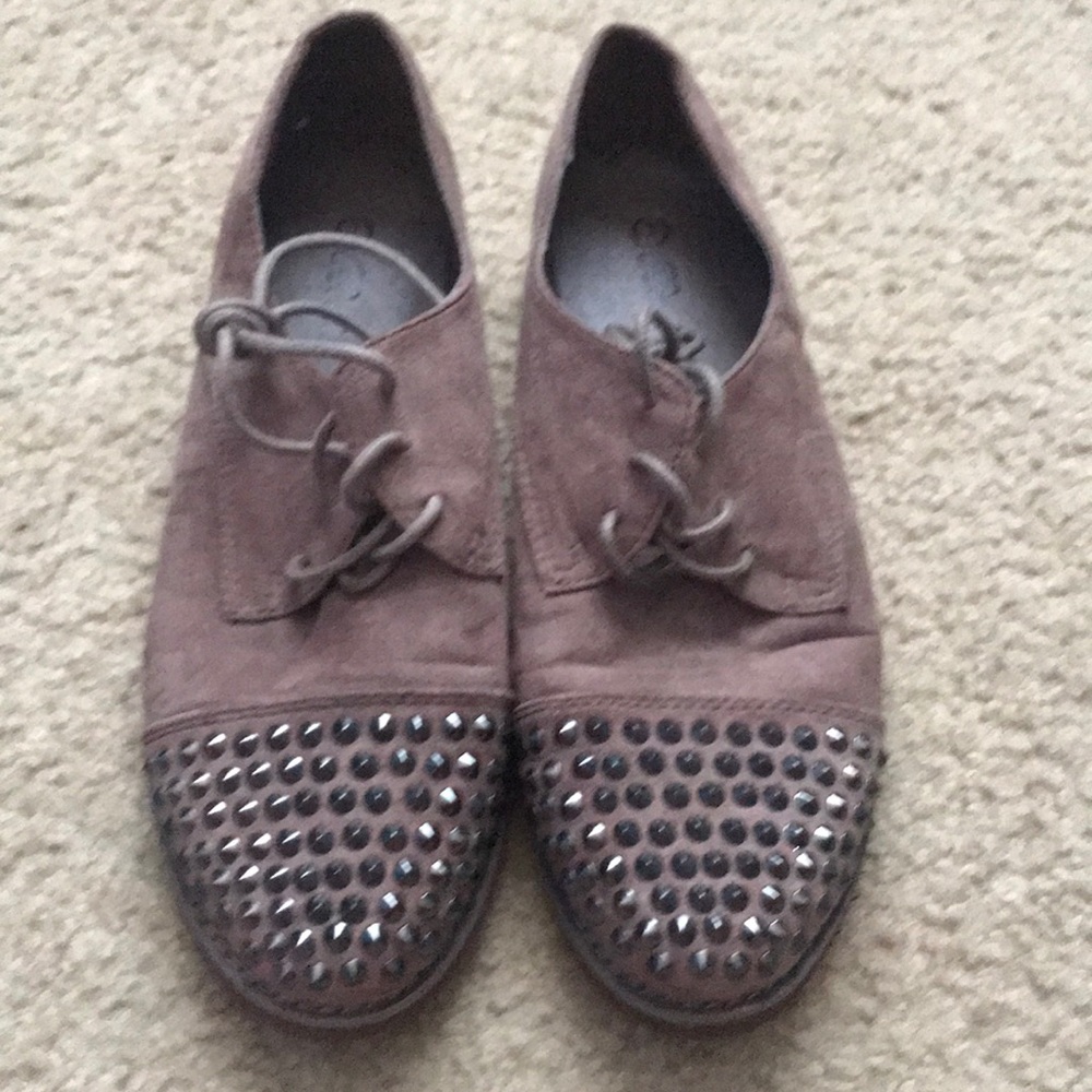 Like new studded shoes